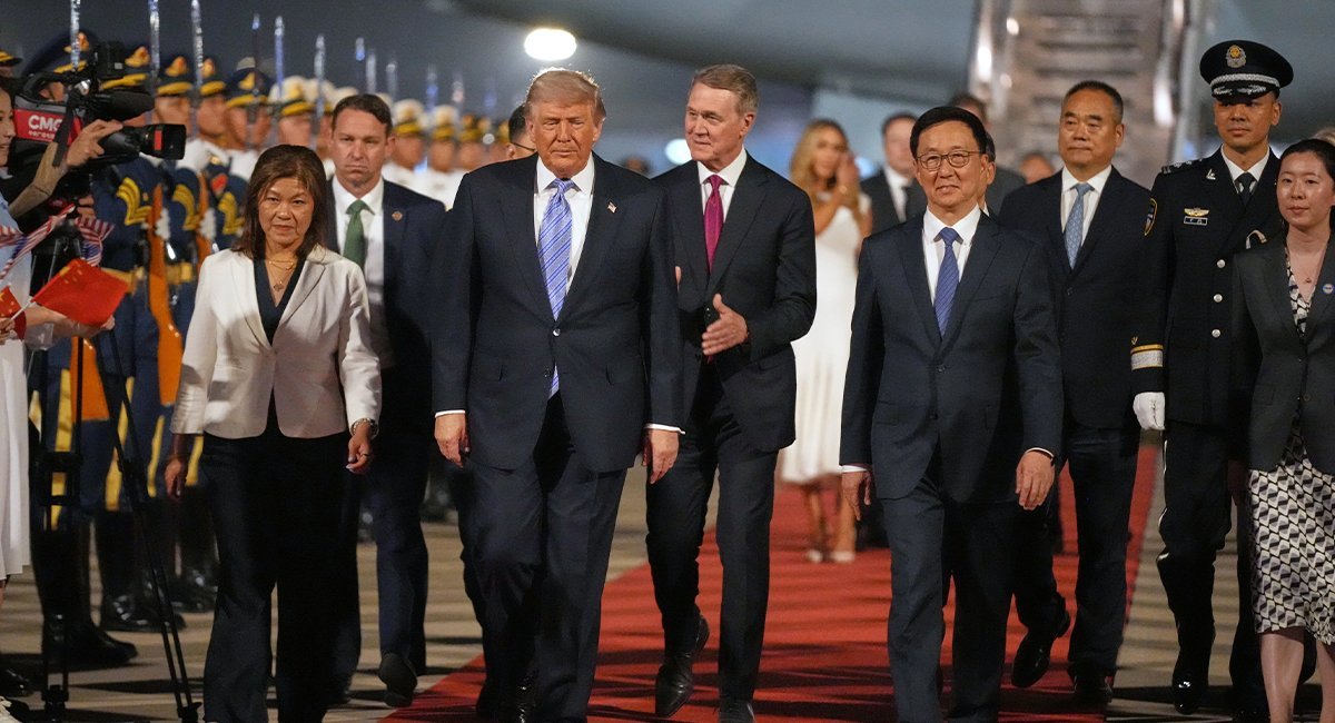 US President Donald Trump and Chinese President Xi Jinping shaking hands during the arrival ceremony in Beijing, May 2026.